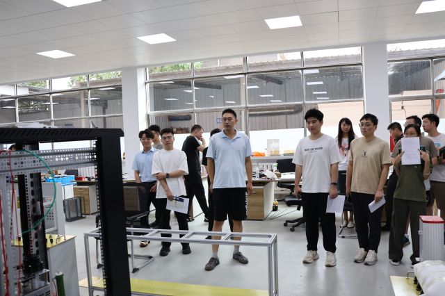 IMG_0244.jpg IMG_0244.jpg